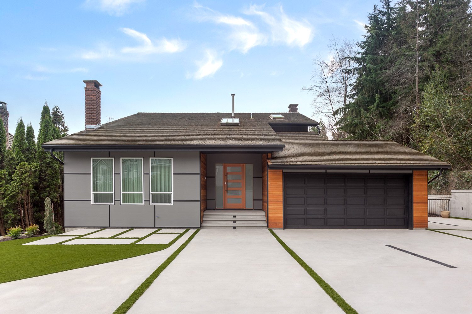 Exterior fall home renovations, including exterior siding upgrades, by Hasler Homes (Evelyn project)