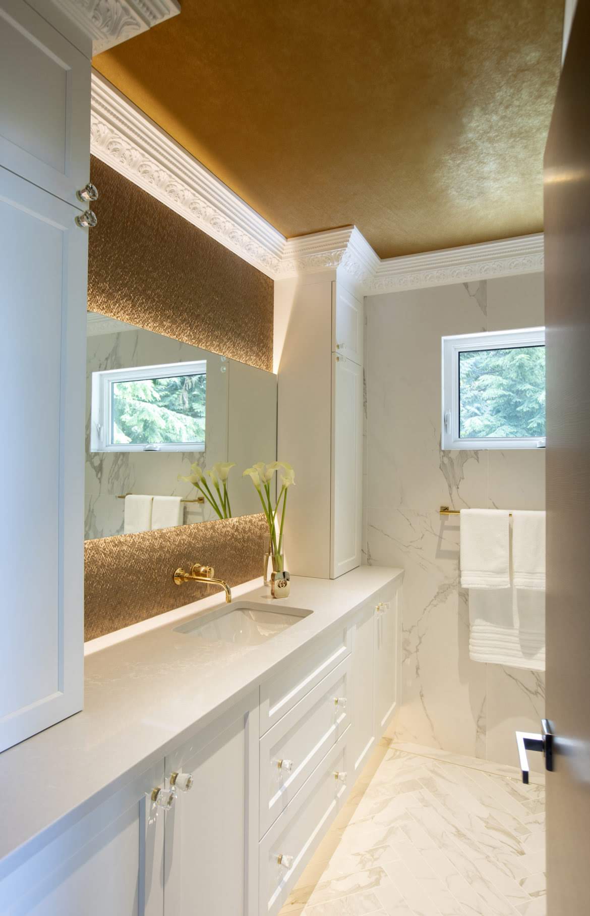 Lions Bay home renovation by Hasler Homes - guest bathroom