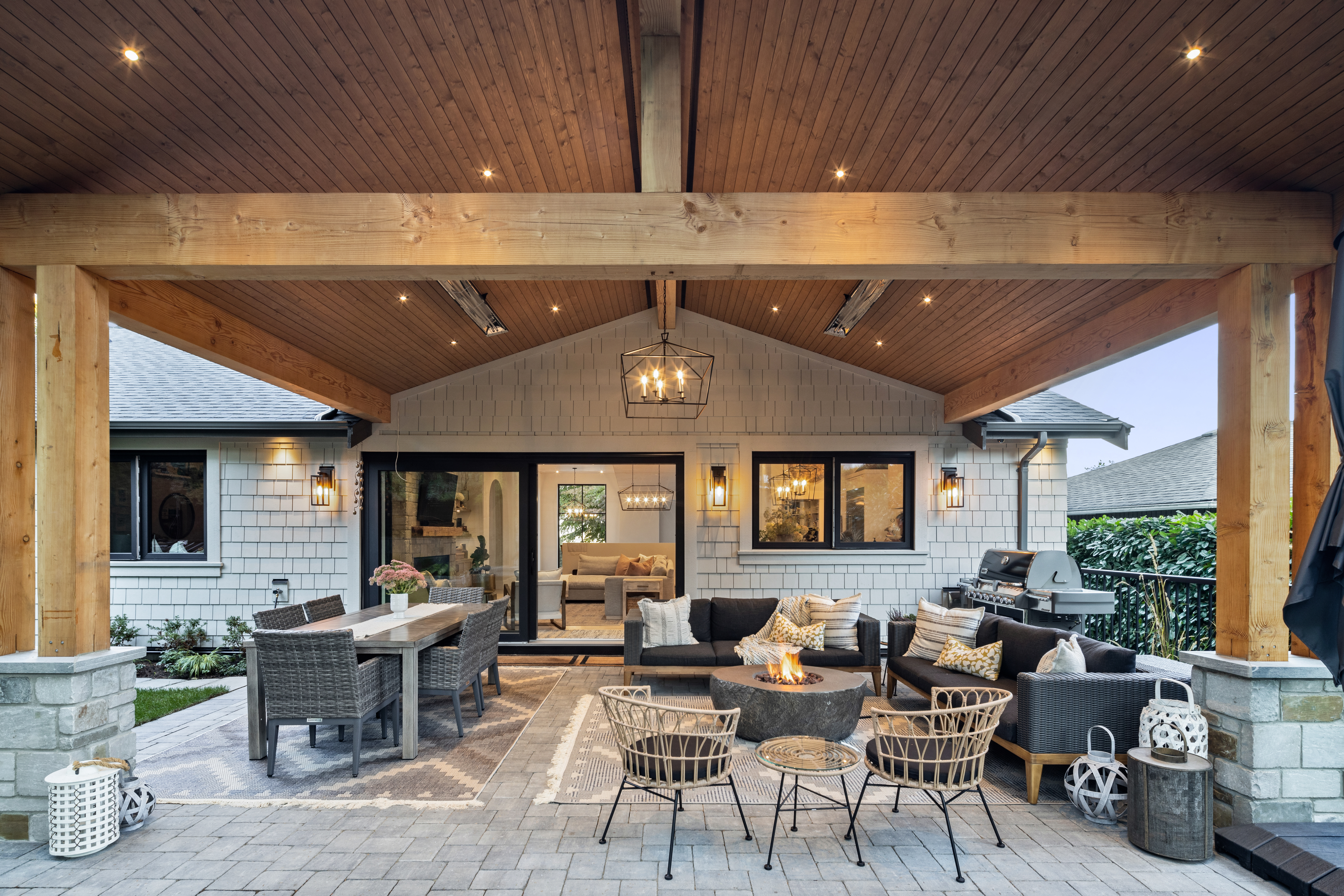 Example of indoor-outdoor home renovation ideas