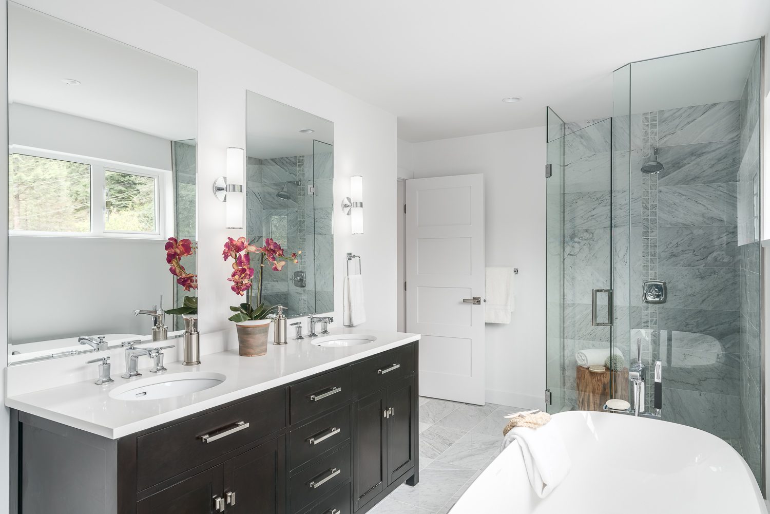 Bathroom renovation in Deep Cove by Hasler Homes